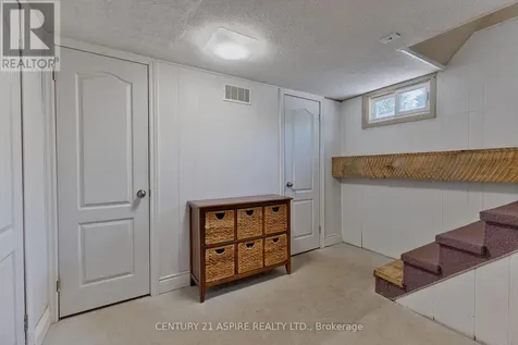 64 Laurentian Drive Petawawa ON K8H 2M3
