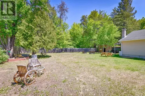 64 Laurentian Drive Petawawa ON K8H 2M3
