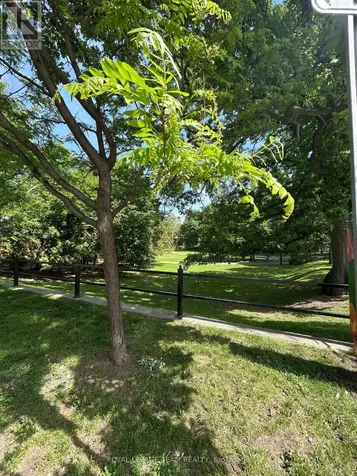 235 Patterson Avenue Ottawa ON K1S 1Y4