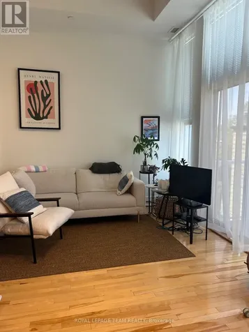 235 Patterson Avenue Ottawa ON K1S 1Y4