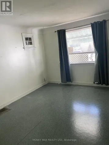 1424 Rosenthal Avenue Carlington Avenue Ottawa ON K1Z 8H9