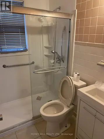 1424 Rosenthal Avenue Carlington Avenue Ottawa ON K1Z 8H9