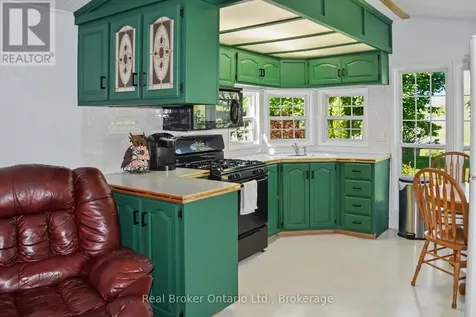 13 Southline Avenue Huron-kinloss ON N2Z 2X5