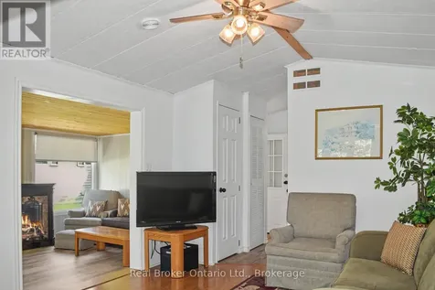 13 Southline Avenue Huron-kinloss ON N2Z 2X5