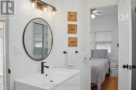 13 Southline Avenue Huron-kinloss ON N2Z 2X5