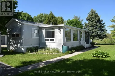 13 Southline Avenue Huron-kinloss ON N2Z 2X5