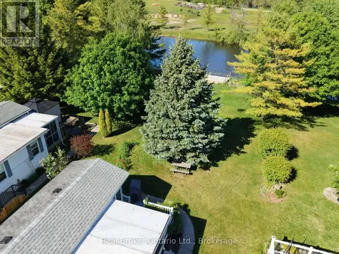 13 Southline Avenue Huron-kinloss ON N2Z 2X5