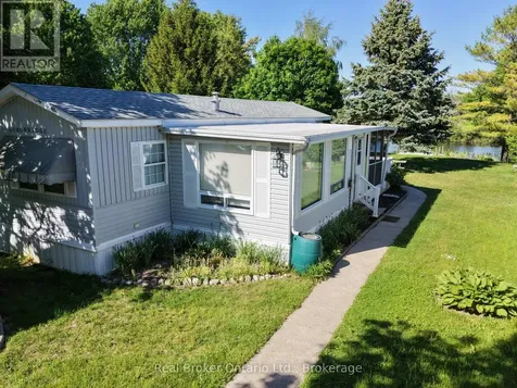13 Southline Avenue Huron-kinloss ON N2Z 2X5