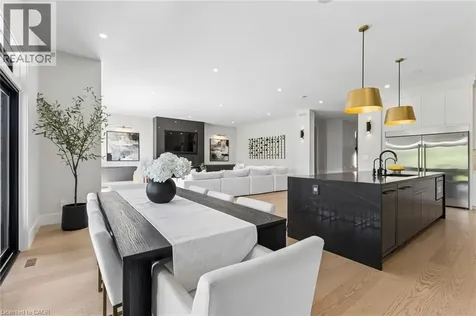 95 Pondcliffe Drive Kitchener ON N2R 0M3