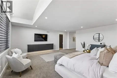 95 Pondcliffe Drive Kitchener ON N2R 0M3