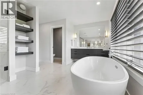 95 Pondcliffe Drive Kitchener ON N2R 0M3