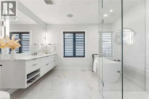 95 Pondcliffe Drive Kitchener ON N2R 0M3