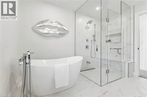 95 Pondcliffe Drive Kitchener ON N2R 0M3