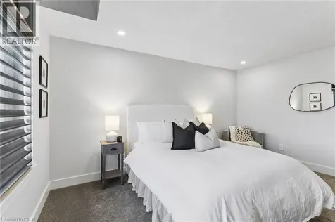 95 Pondcliffe Drive Kitchener ON N2R 0M3