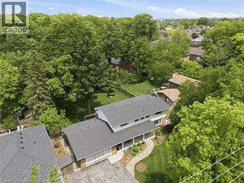304 Stone Church Road West Hamilton ON L9B 1A4