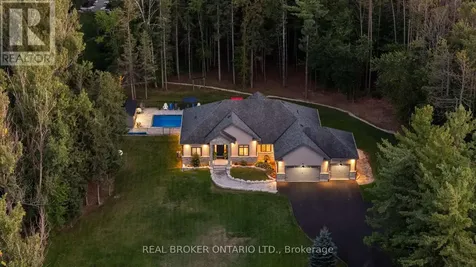 49 Sydenham Trail West Clearview ON L0M 1H0