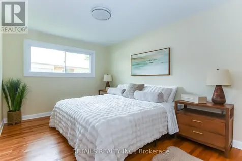 2364 Cheshire Road Ottawa ON K2C 1G3