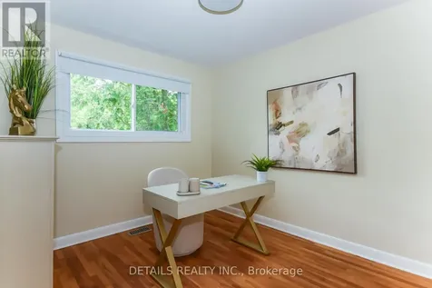 2364 Cheshire Road Ottawa ON K2C 1G3