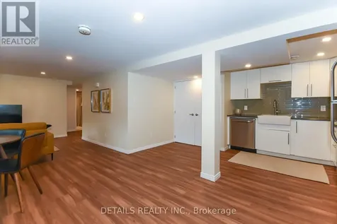 2364 Cheshire Road Ottawa ON K2C 1G3