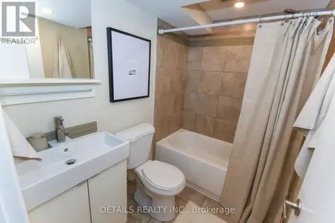 2364 Cheshire Road Ottawa ON K2C 1G3