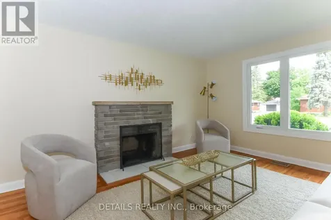 2364 Cheshire Road Ottawa ON K2C 1G3