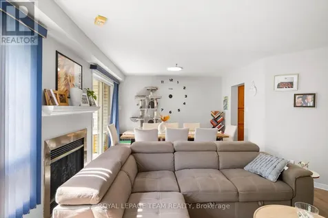 5953 Pineglade Crescent Ottawa ON K1W 1G9