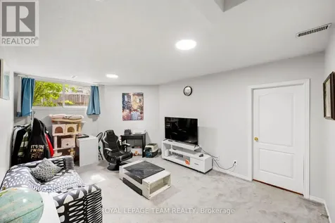 5953 Pineglade Crescent Ottawa ON K1W 1G9