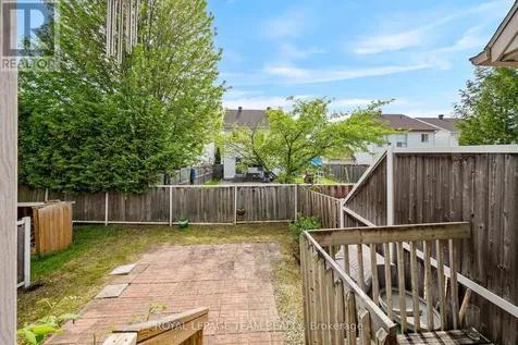 5953 Pineglade Crescent Ottawa ON K1W 1G9
