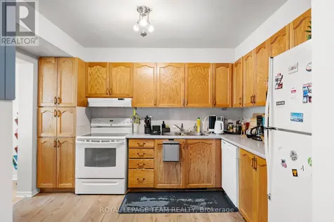 5953 Pineglade Crescent Ottawa ON K1W 1G9