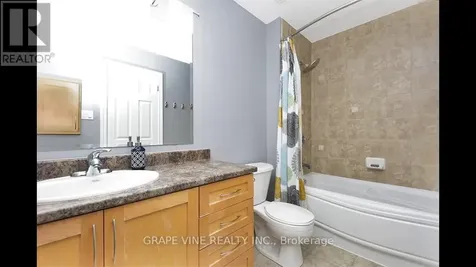 137 Marrissa Avenue Ottawa ON K1J 0A4