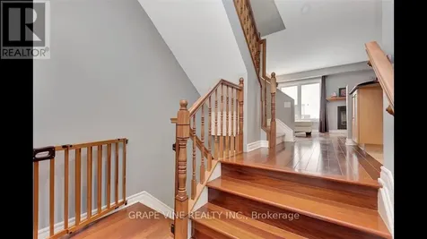 137 Marrissa Avenue Ottawa ON K1J 0A4
