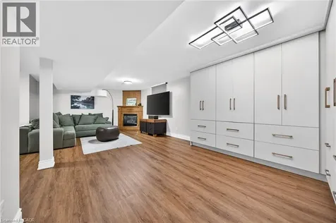 148 Wedgewood Drive Cambridge ON N1S 3X9