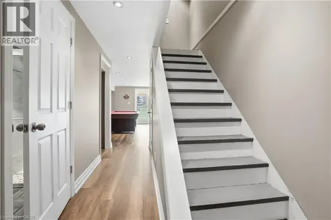 147 Thames Way Hamilton ON L0R 1W0
