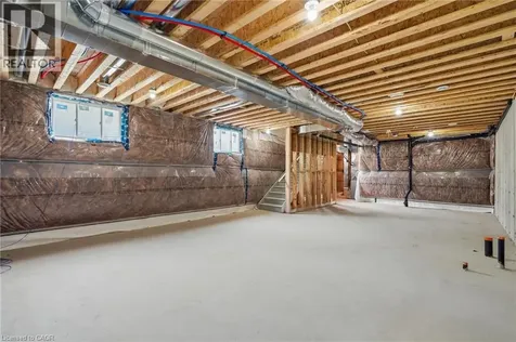 116 Forks Road East Welland ON L3B 5K5