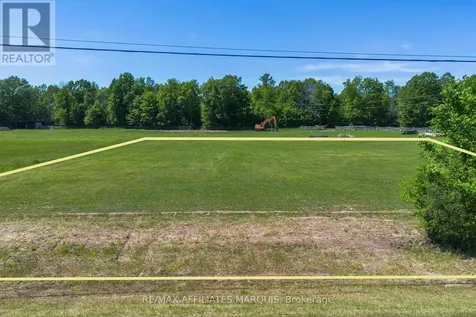 102 Bay Road Rideau Lakes ON K0G 1L0