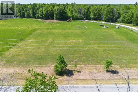 102 Bay Road Rideau Lakes ON K0G 1L0