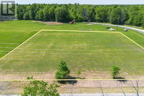 102 Bay Road Rideau Lakes ON K0G 1L0