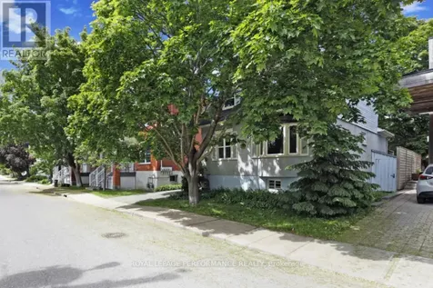 152 Ivy Crescent Ottawa ON K1M 1X6