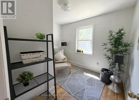 152 Ivy Crescent Ottawa ON K1M 1X6
