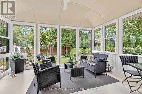 785 Dunloe Avenue Ottawa ON K1K 0K3