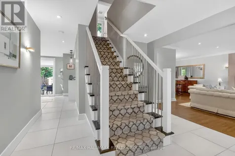 785 Dunloe Avenue Ottawa ON K1K 0K3