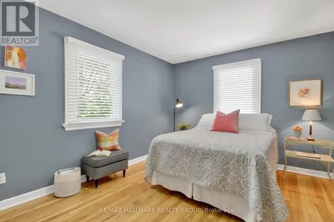 785 Dunloe Avenue Ottawa ON K1K 0K3