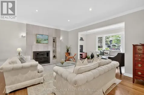 785 Dunloe Avenue Ottawa ON K1K 0K3