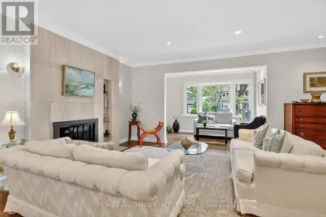 785 Dunloe Avenue Ottawa ON K1K 0K3