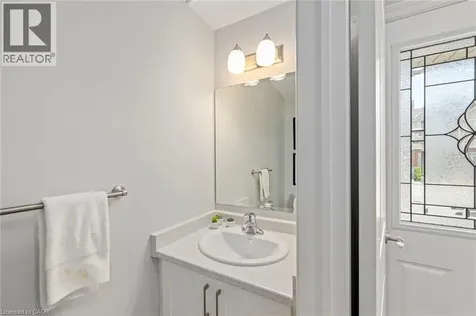 1061 Eagletrace Drive London ON N6G 0T3
