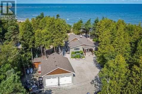 103 Saugeen Beach Road Saugeen Shores ON N0H 2C5