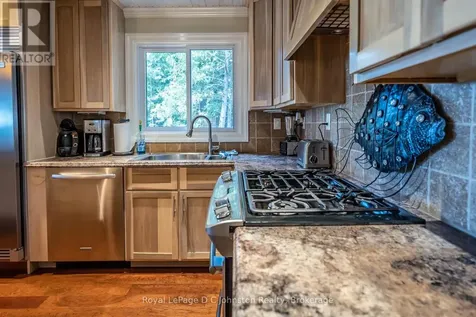 103 Saugeen Beach Road Saugeen Shores ON N0H 2C5