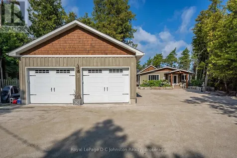 103 Saugeen Beach Road Saugeen Shores ON N0H 2C5