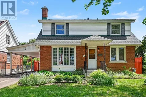 1156 Emperor Avenue West Ottawa ON K1Z 8C2