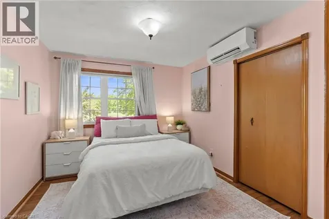 83 Amberwood Street Stoney Creek ON L8J 1Z8